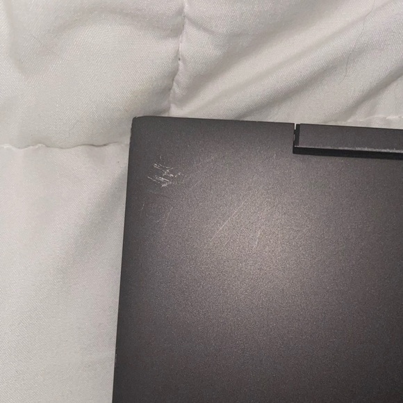 HP Envy laptop - Picture 3 of 11